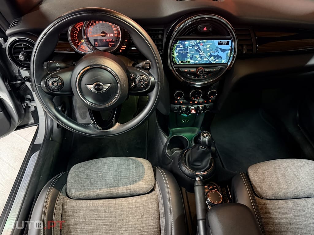 MINI Cooper Cooper Sport Edition
