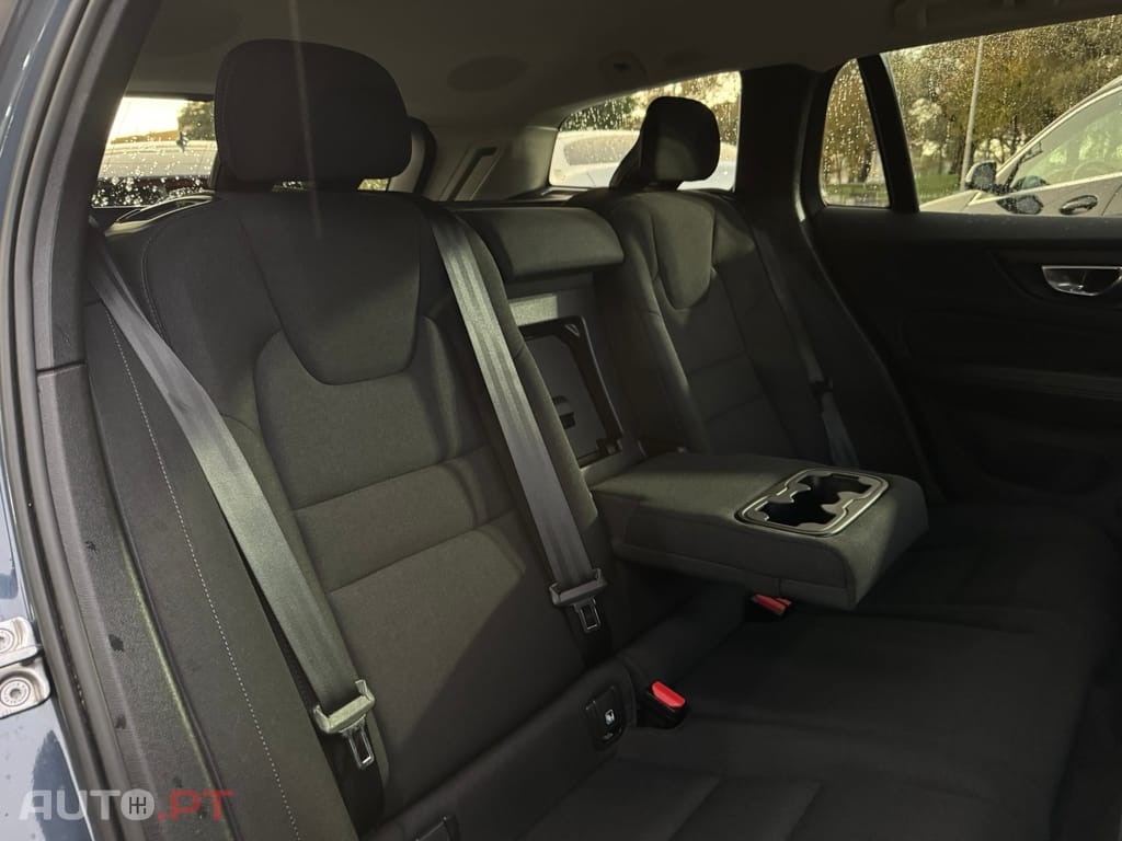 Volvo V60 2.0 T6 AWD TE R-Design Expression