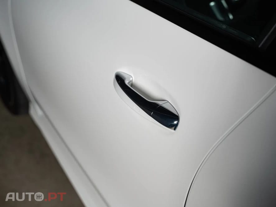 Mercedes-Benz CLA 250 e Shooting Brake AMG Line