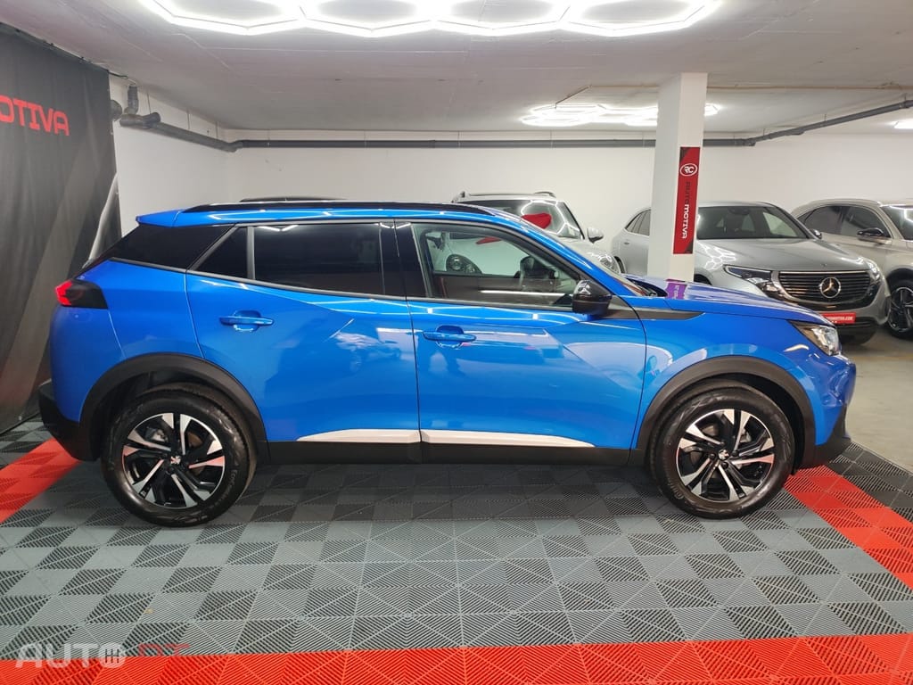 Peugeot 2008 1.2 PureTech Allure Pack