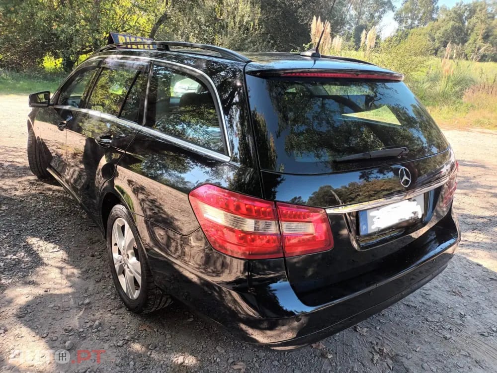 Mercedes-Benz E 200 BlueTEC Avantgarde Auto