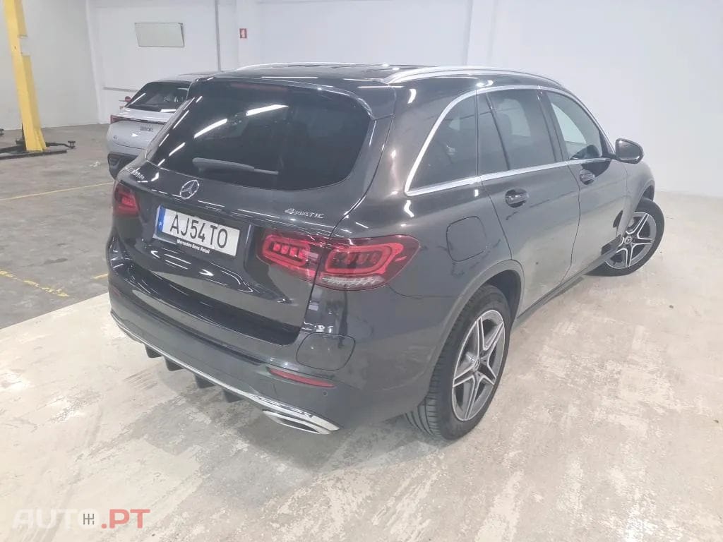 Mercedes-Benz GLC 300 e 4Matic