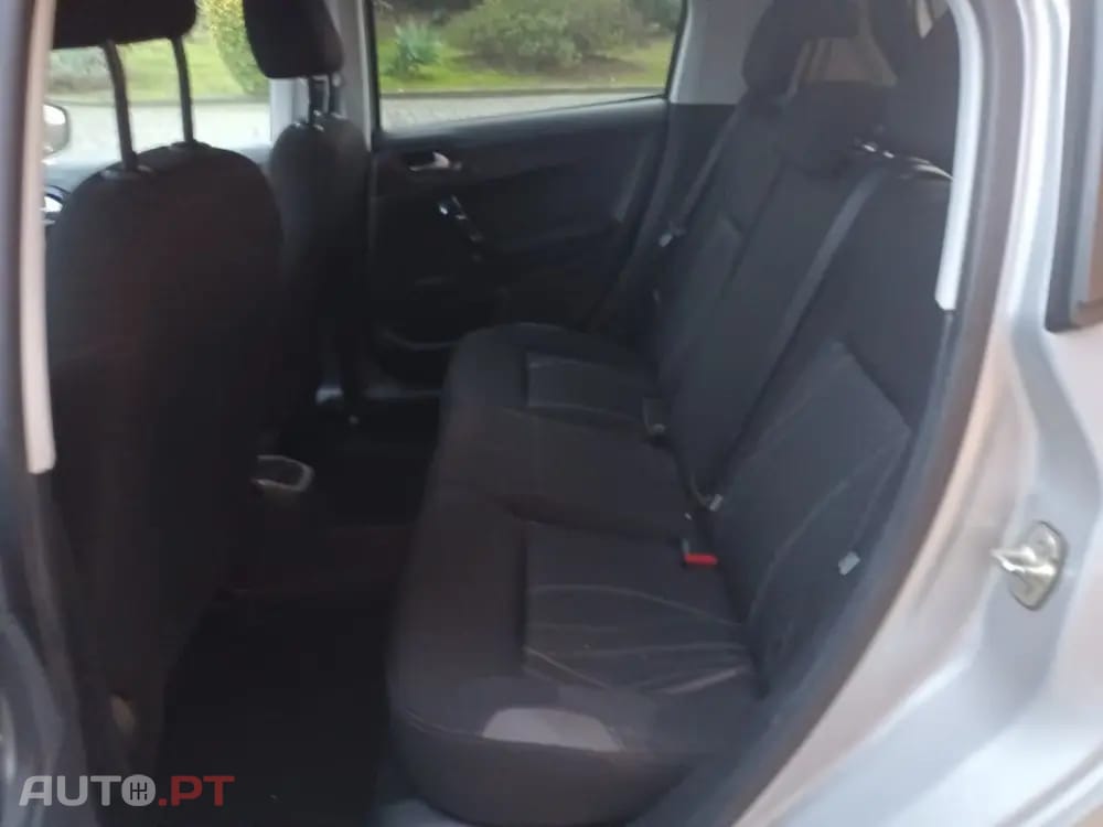 Peugeot 208 1.2 PureTech Active