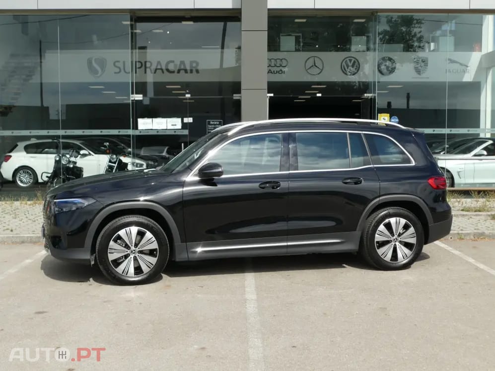 Mercedes-Benz EQB 300 4Matic Progressive