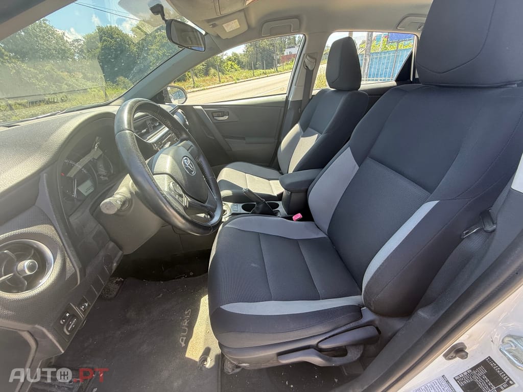 Toyota Auris 1.4 D-4D