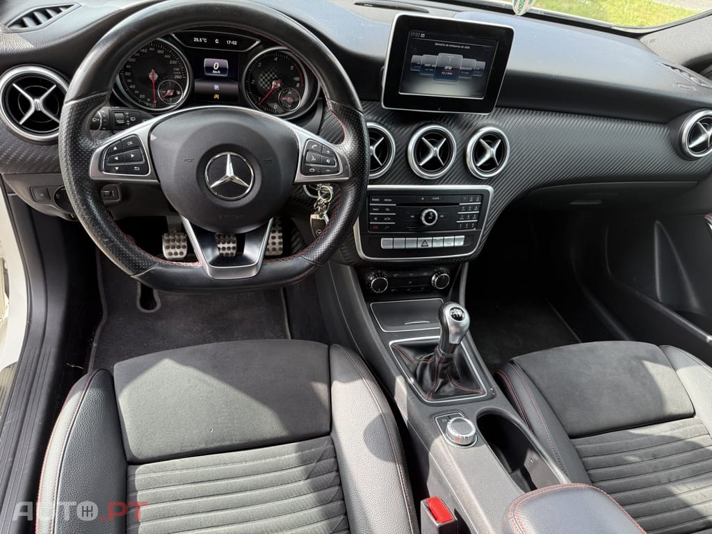 Mercedes-Benz A 180 d AMG Line