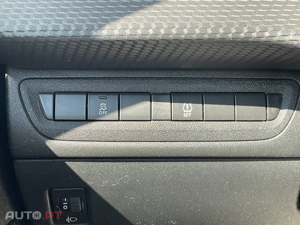 Peugeot 2008 1.4 HDi Allure