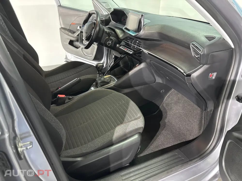 Peugeot 2008 1.2 PureTech Active