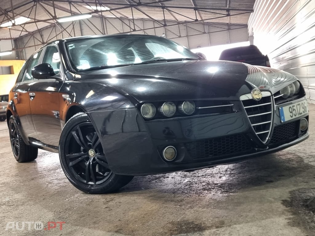 Alfa Romeo 159 Sportwagon 1.9 JTDm 16V Sportiva+