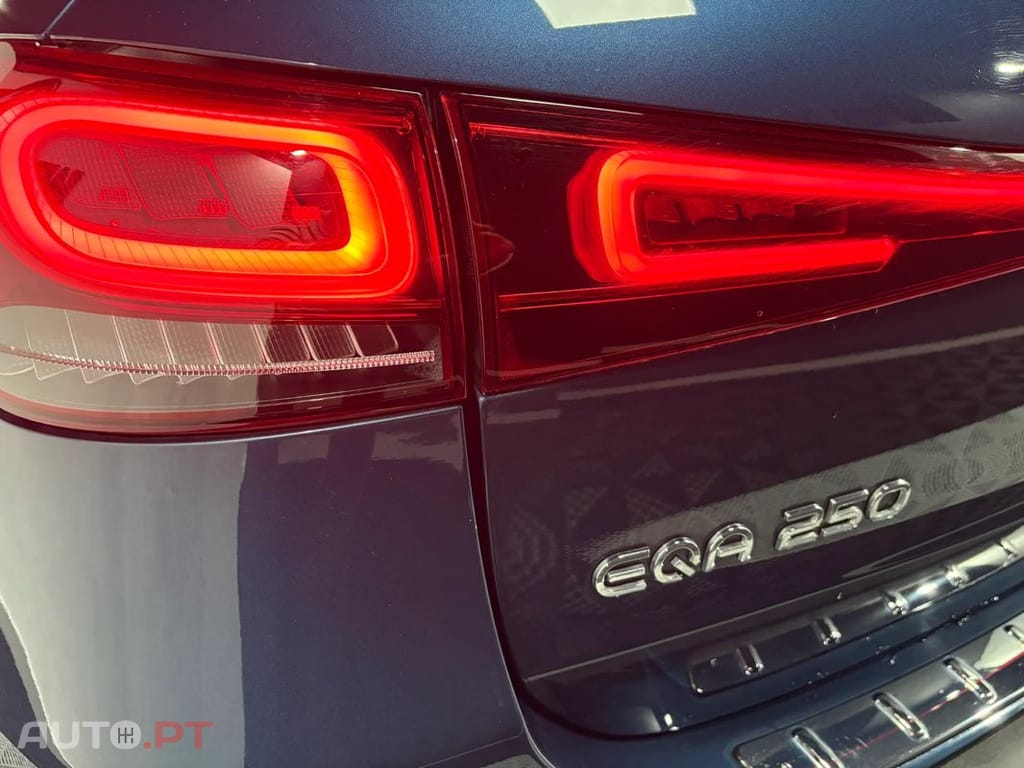 Mercedes-Benz EQA 250