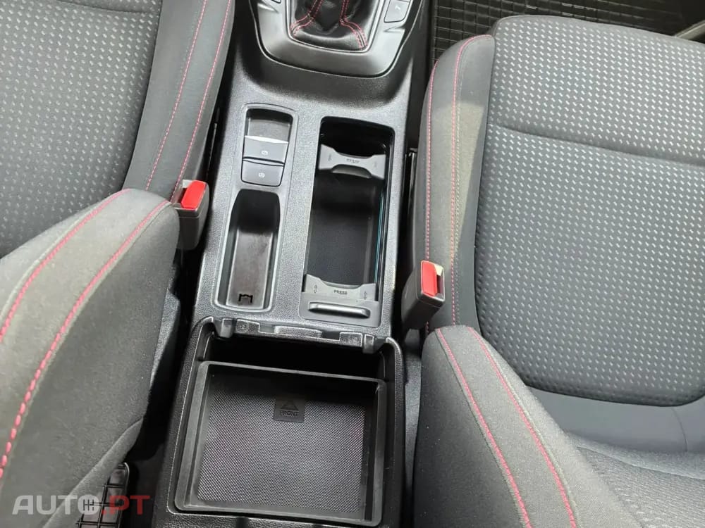Ford Focus 1.0 EcoBoost Mild-Hybrid ST-Line X
