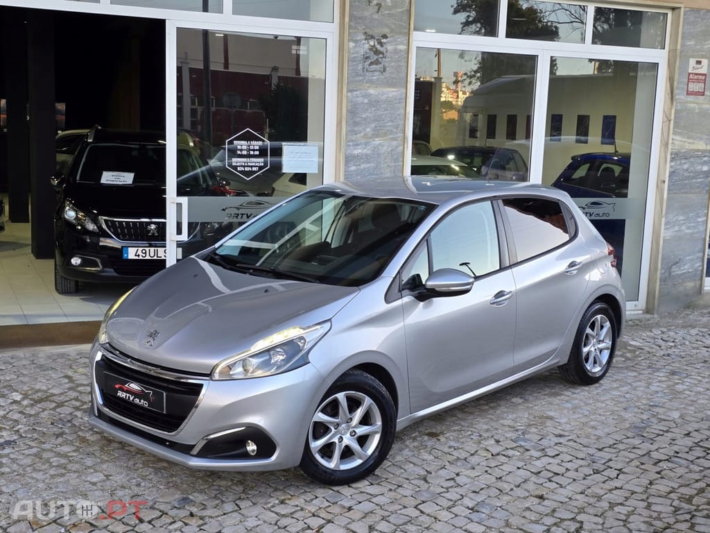 Peugeot 208 1.6 BlueHDi Style
