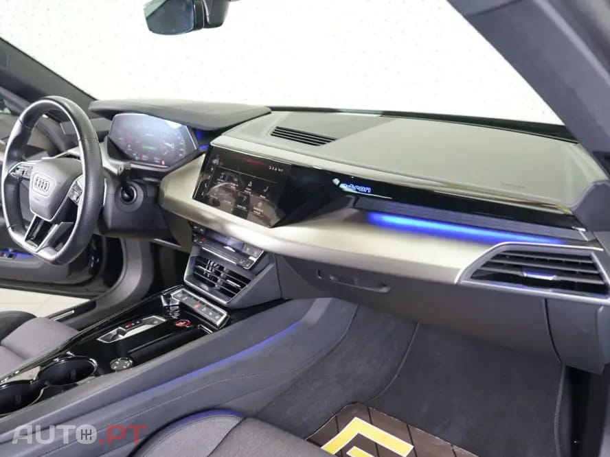 Audi E-Tron GT quattro