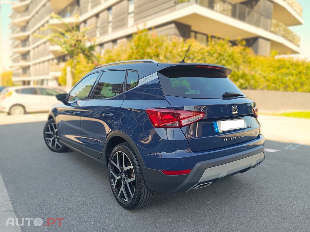 Seat Arona 1.0 TSI FR DSG - Automático