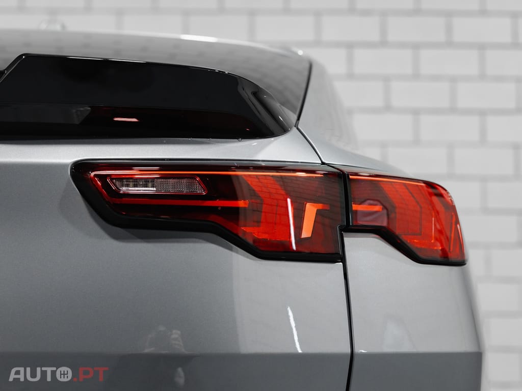 BMW iX2 xDrive30 Pack Desportivo M Pro