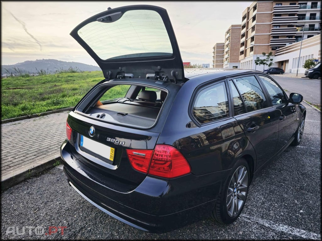 BMW 320 d Touring Navigation Auto