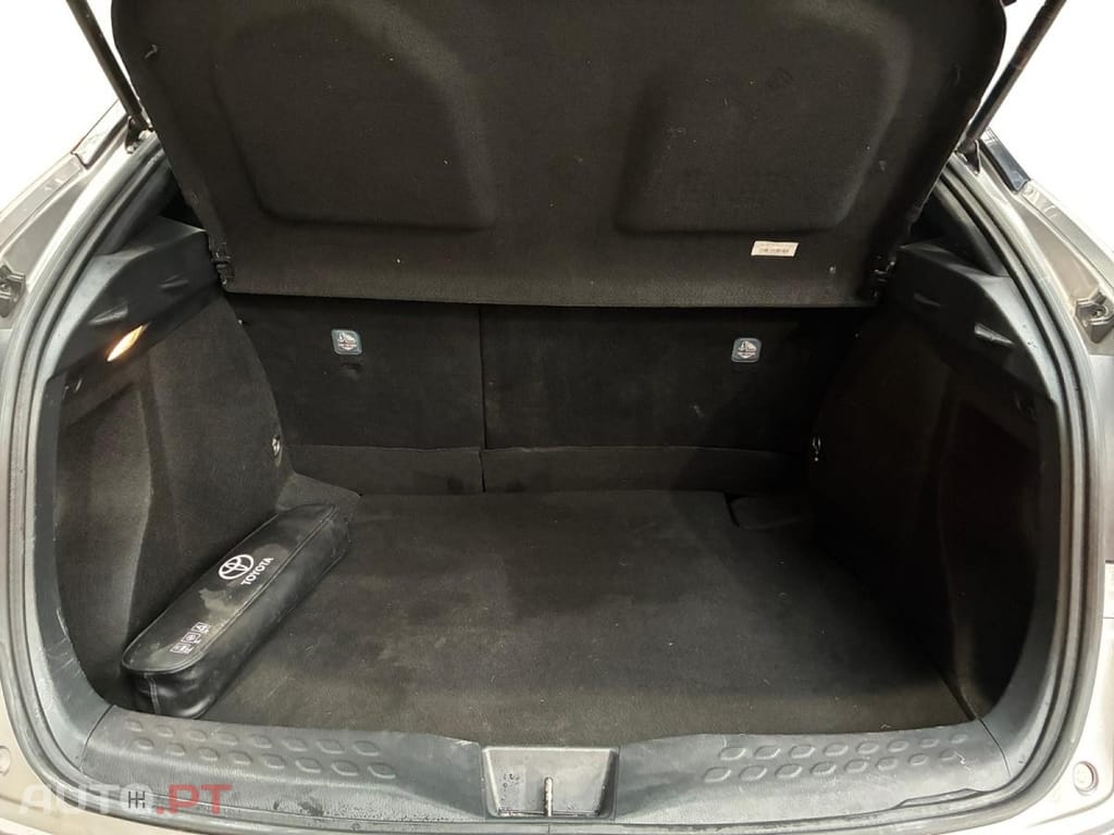 Toyota C-HR 1.8 Hybrid Dynamic