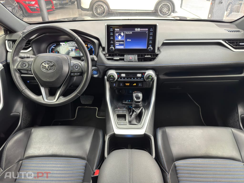 Toyota RAV4 HDF Square Collection