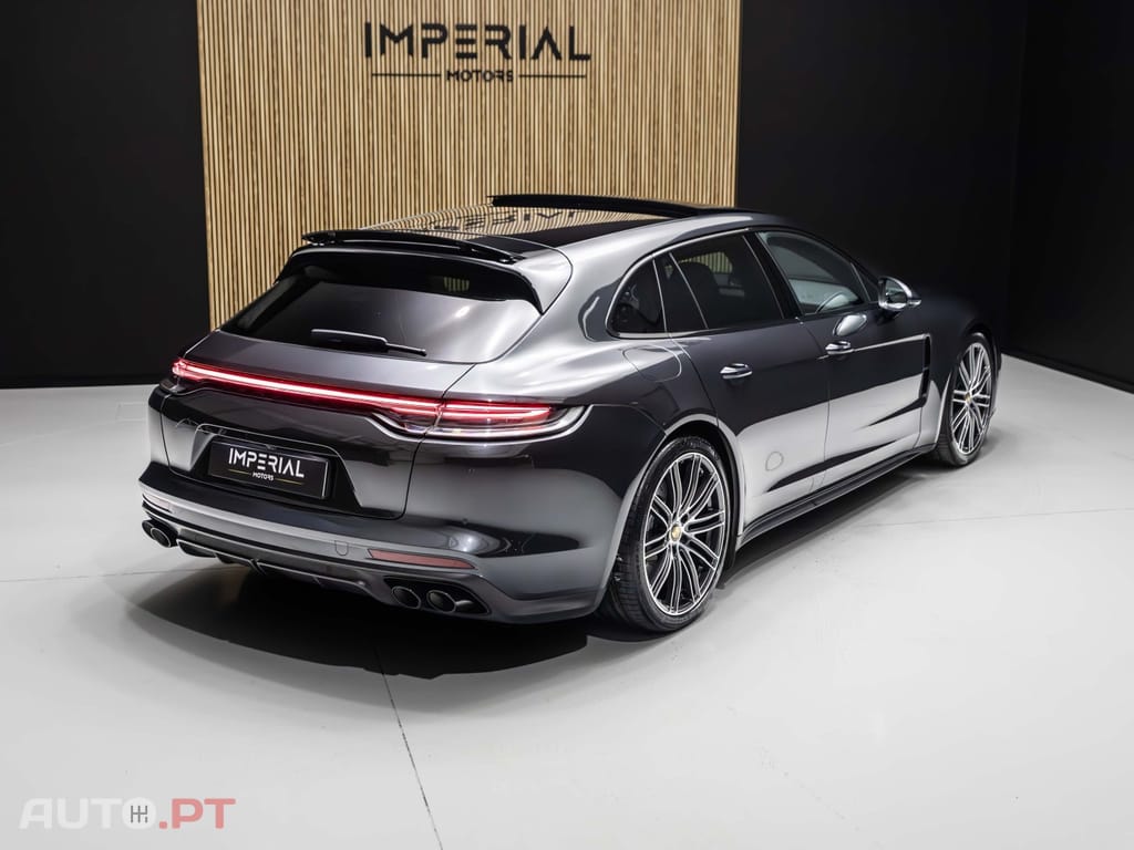 Porsche Panamera 4 E-Hybrid Platinum Edition PDLS