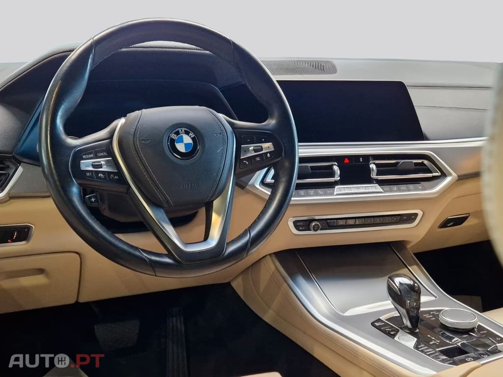 BMW X5 I.V.A DEDUTIVEL xDrive45e 