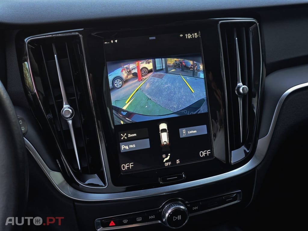 Volvo V60 2.0 D3 Momentum Plus Geartronic