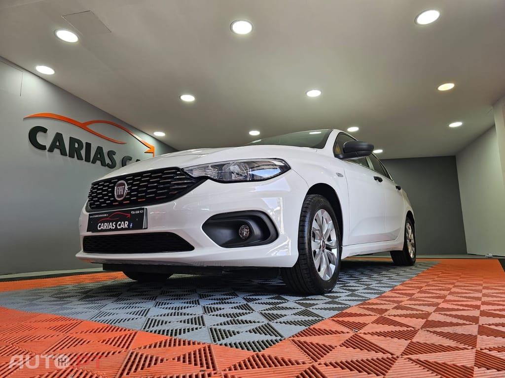 Fiat Tipo 1.3 M-Jet Lounge