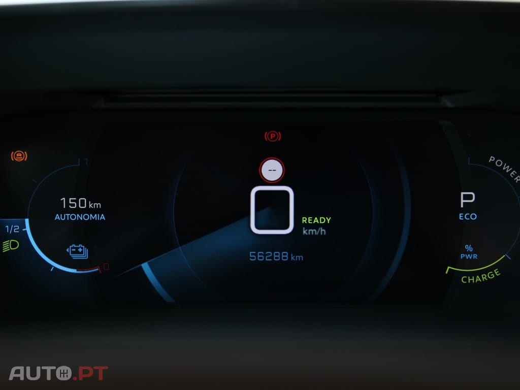 Peugeot E-2008 Allure