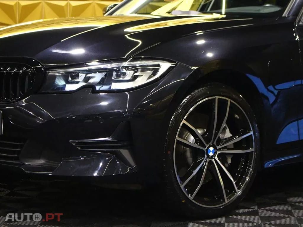 BMW 320 e Line Sport Auto