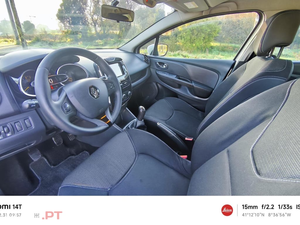 Renault Clio 1.2 16V 75 Collection