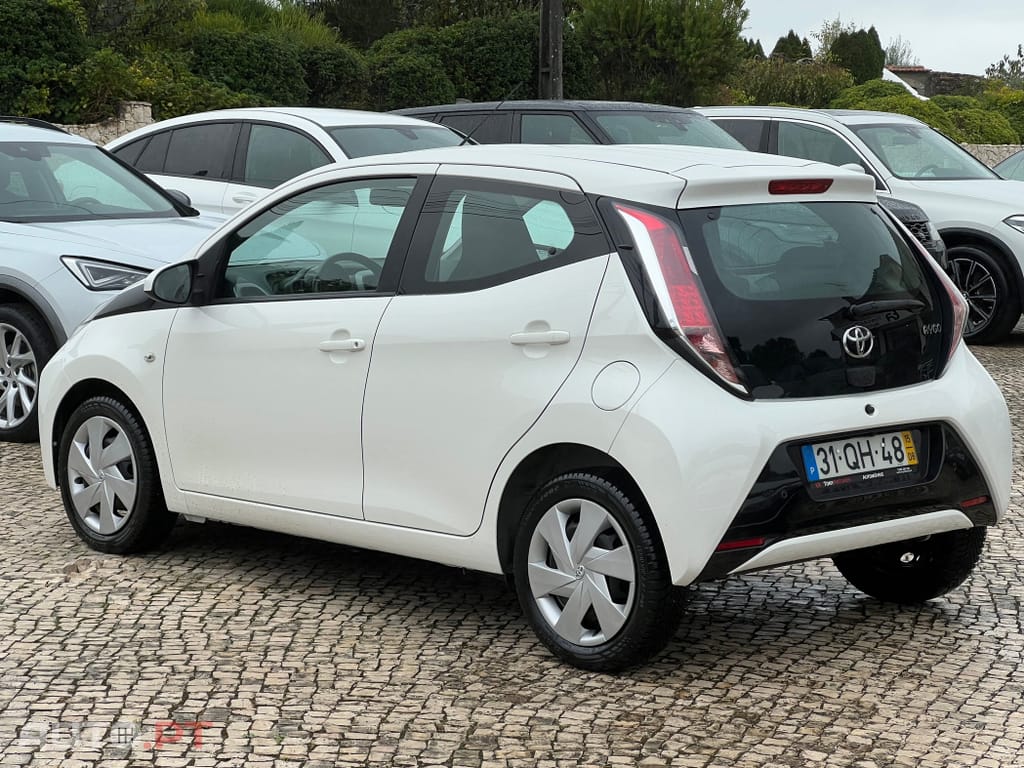 Toyota Aygo 1.0 X-Play+AC+X-Touch