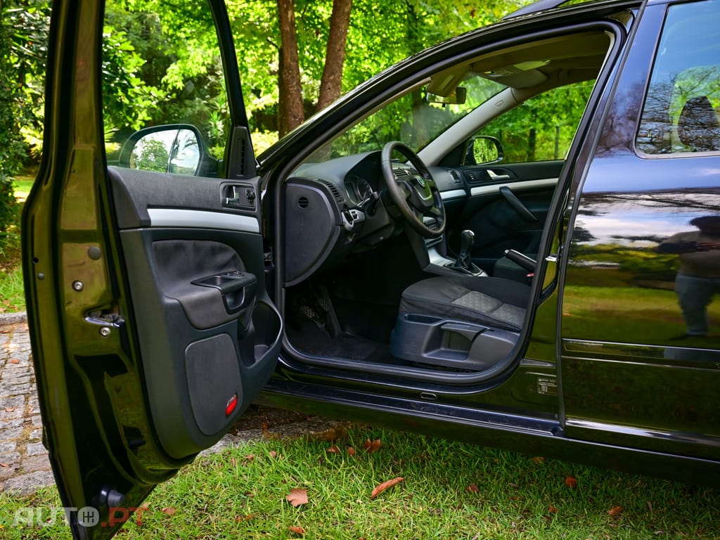 Skoda Octavia Break 1.6 TDi Elegance