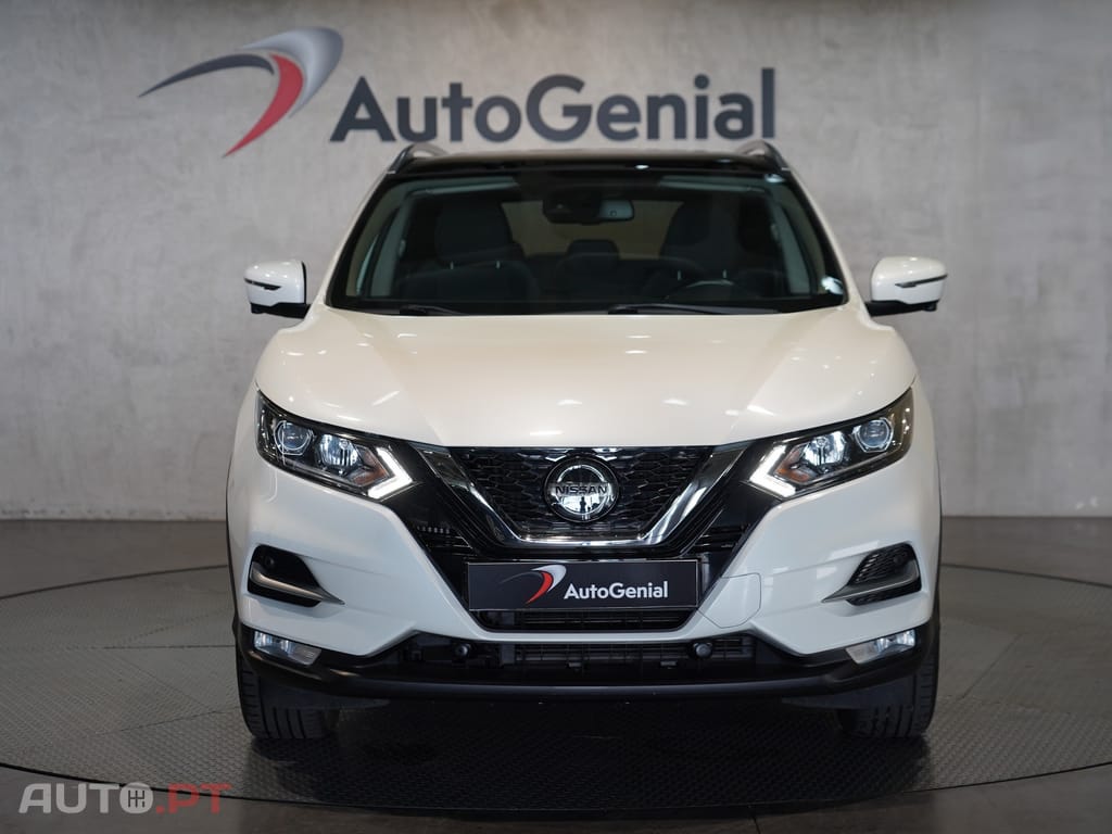 Nissan Qashqai 1.3 DIG-T N-Connecta J18