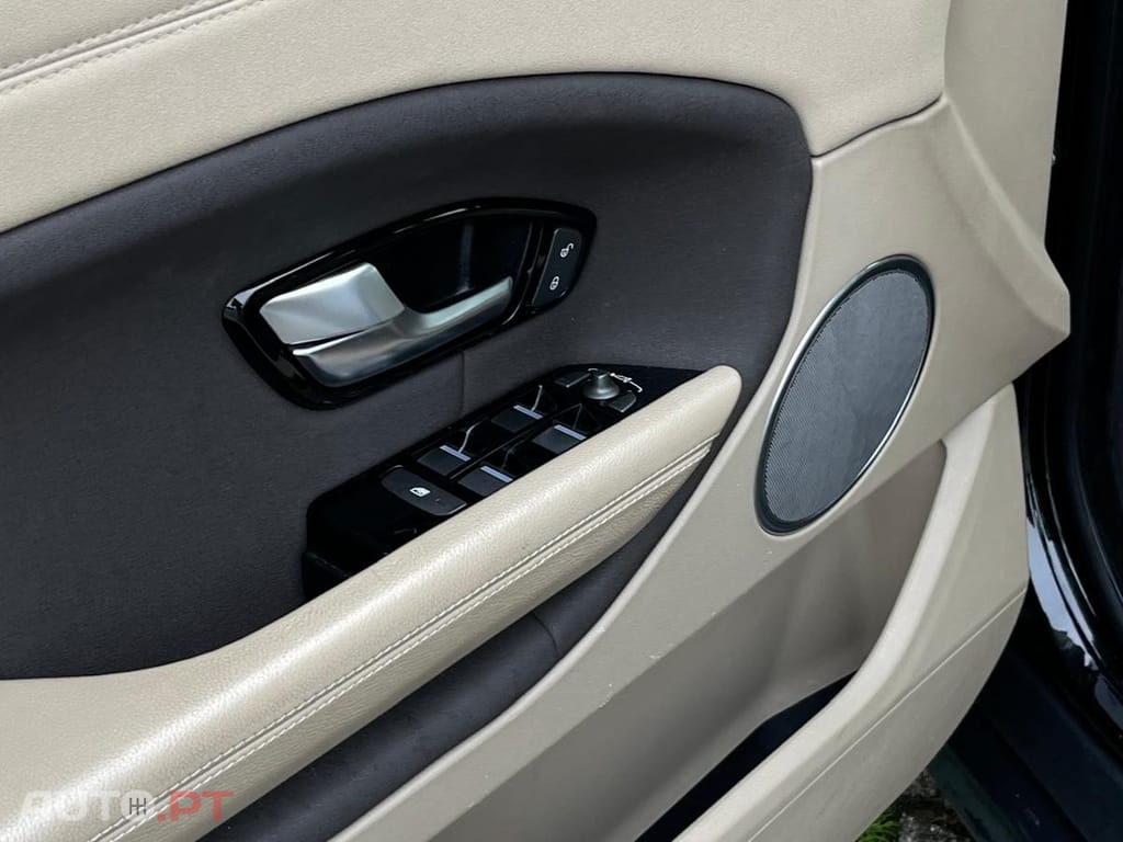 Land Rover Evoque 2.0 eD4 SE Dynamic