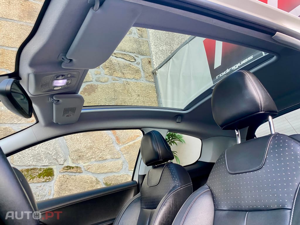 Peugeot 208 1.6 BlueHDi GT Line