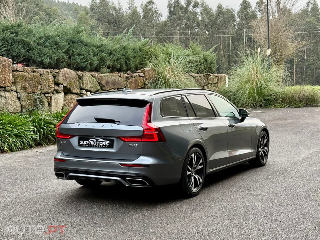 Volvo V60 2.0 D4 R-Design Geartronic