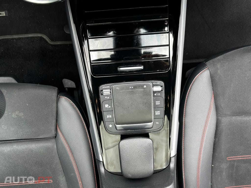 Mercedes-Benz EQB 300 4Matic AMG Line