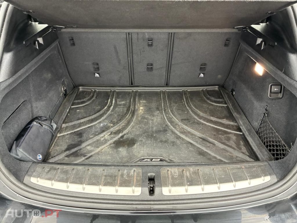 BMW X2 18 d sDrive Auto