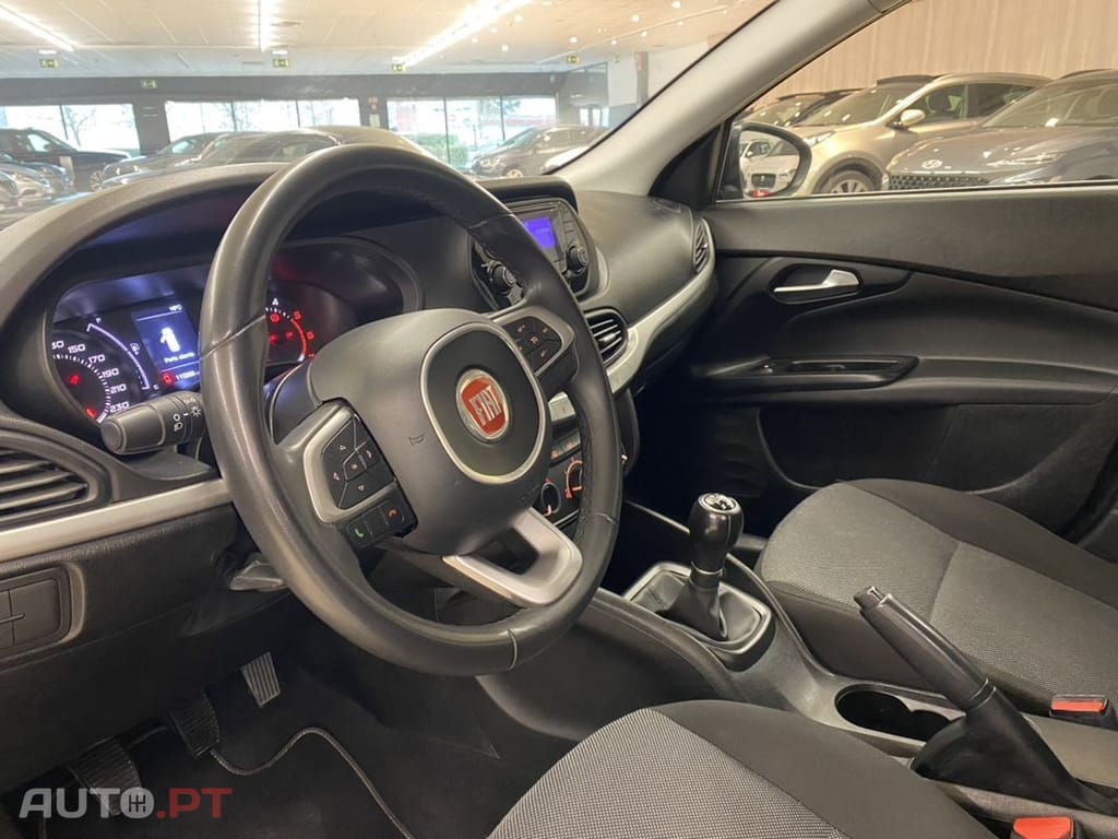 Fiat Tipo 1.3 M-Jet Easy