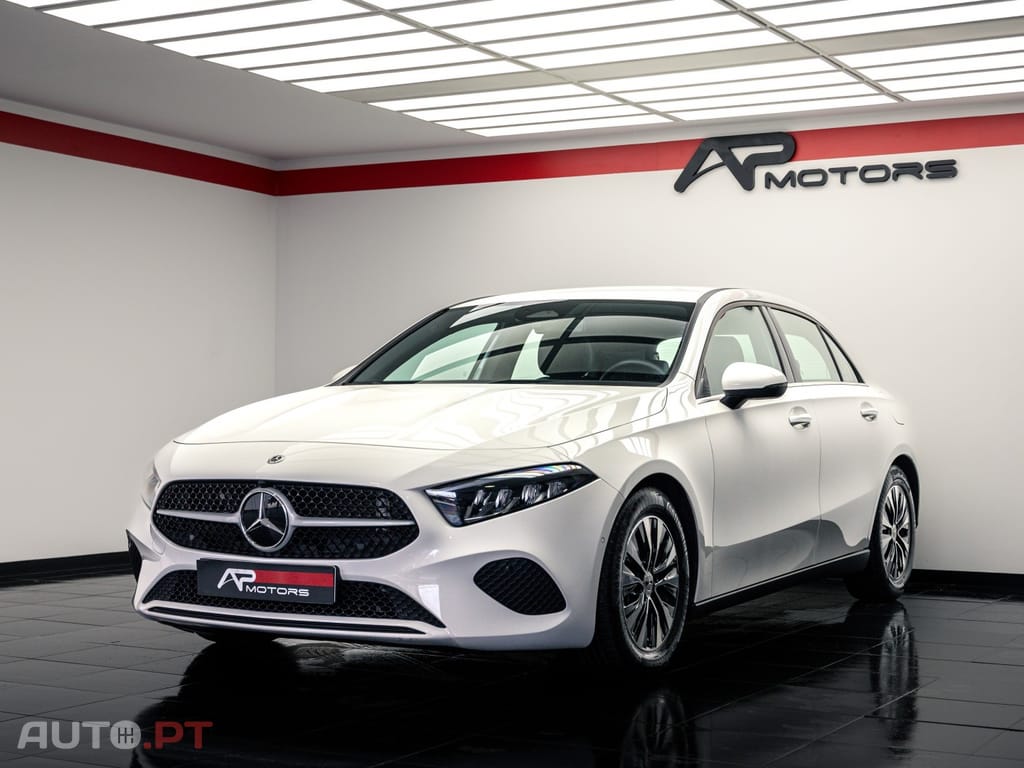 Mercedes-Benz A 200 Standard