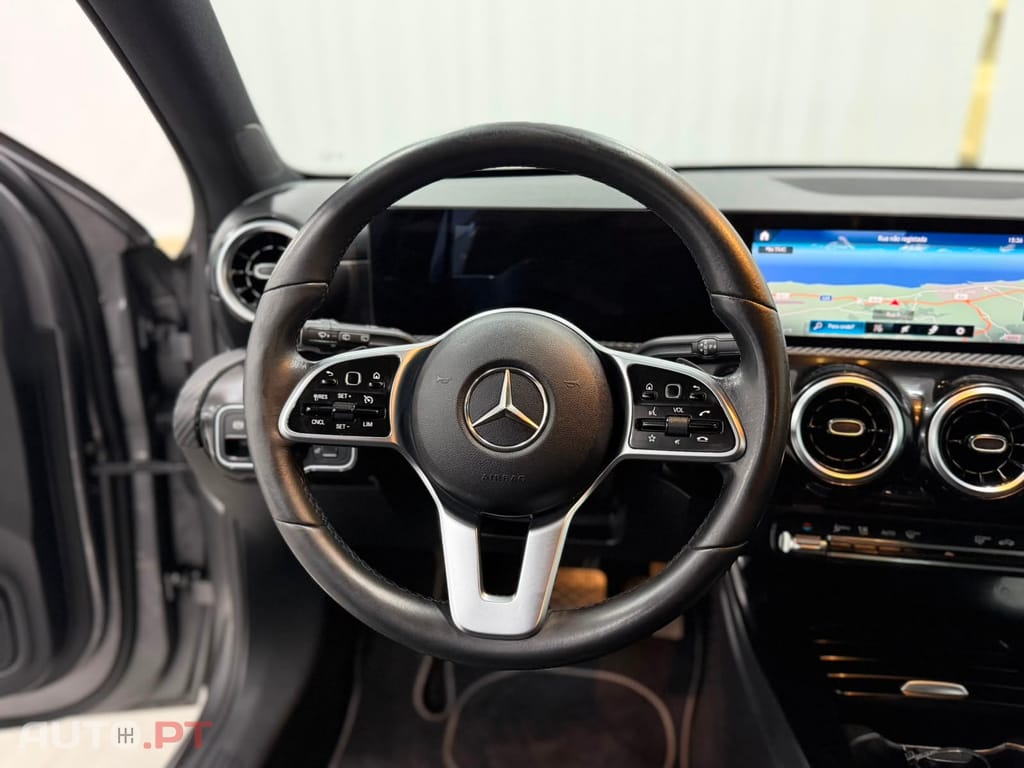 Mercedes-Benz A 250 e Progressive
