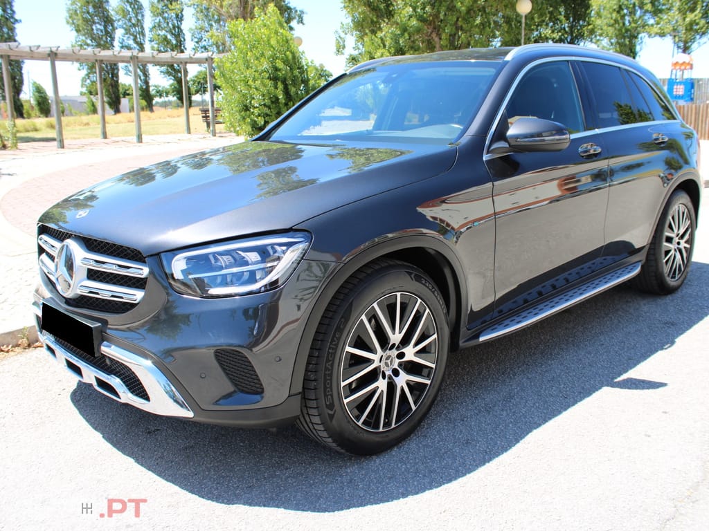 Mercedes-Benz GLC 300 e 4MATIC