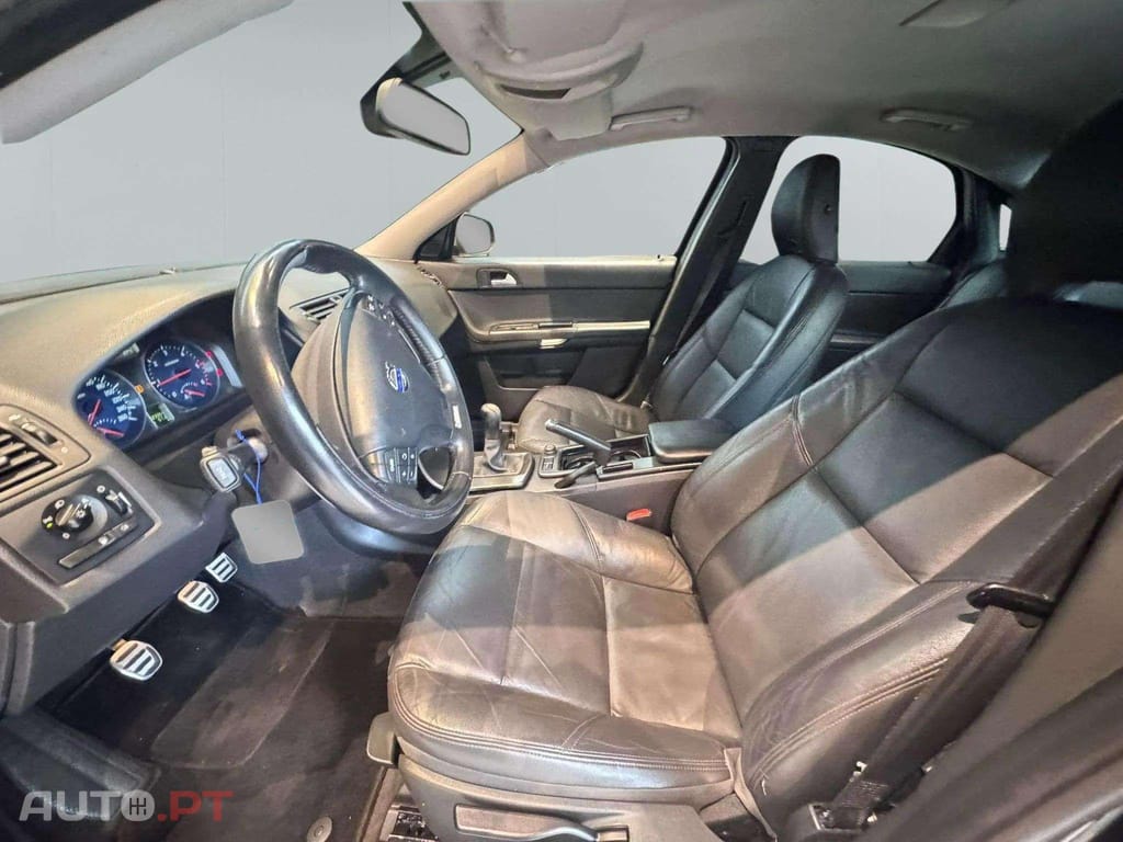 Volvo S40 1.6D R DESIGN 