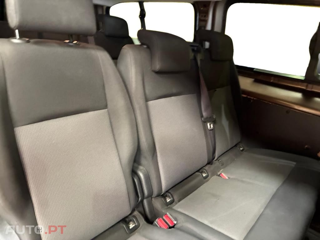 Peugeot Expert 1.5 BlueHDi Long
