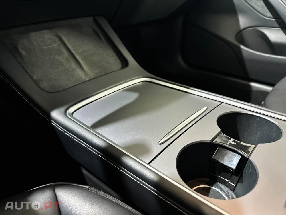 Tesla Model 3 Long Range AWD Dual Motor