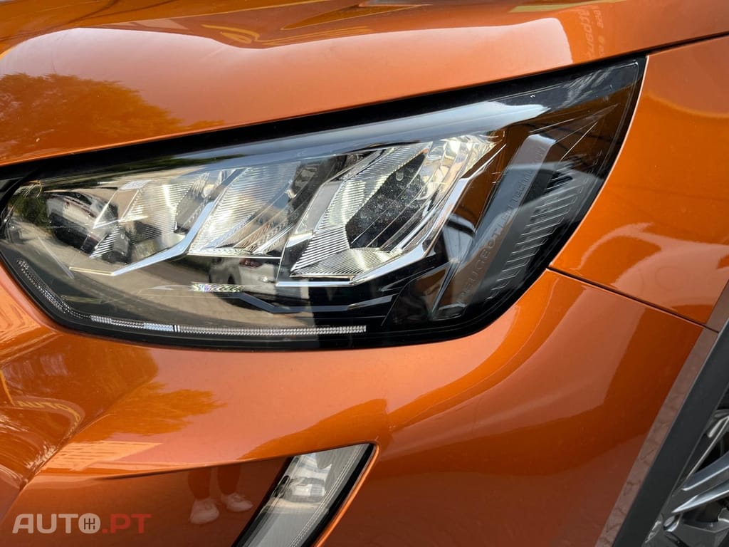 Peugeot 2008 1.2 Active Business