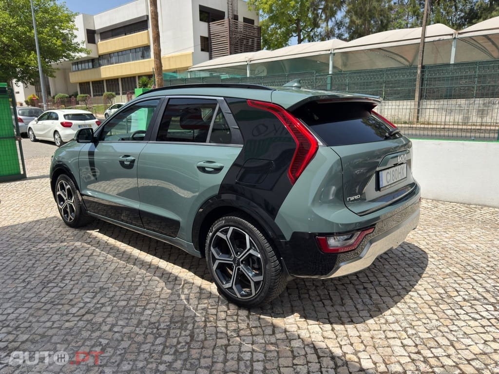 Kia Niro 1.6 GDi HEV Urban