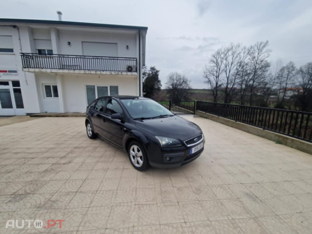 Ford Focus 1.6 Ti-VCT Ghia