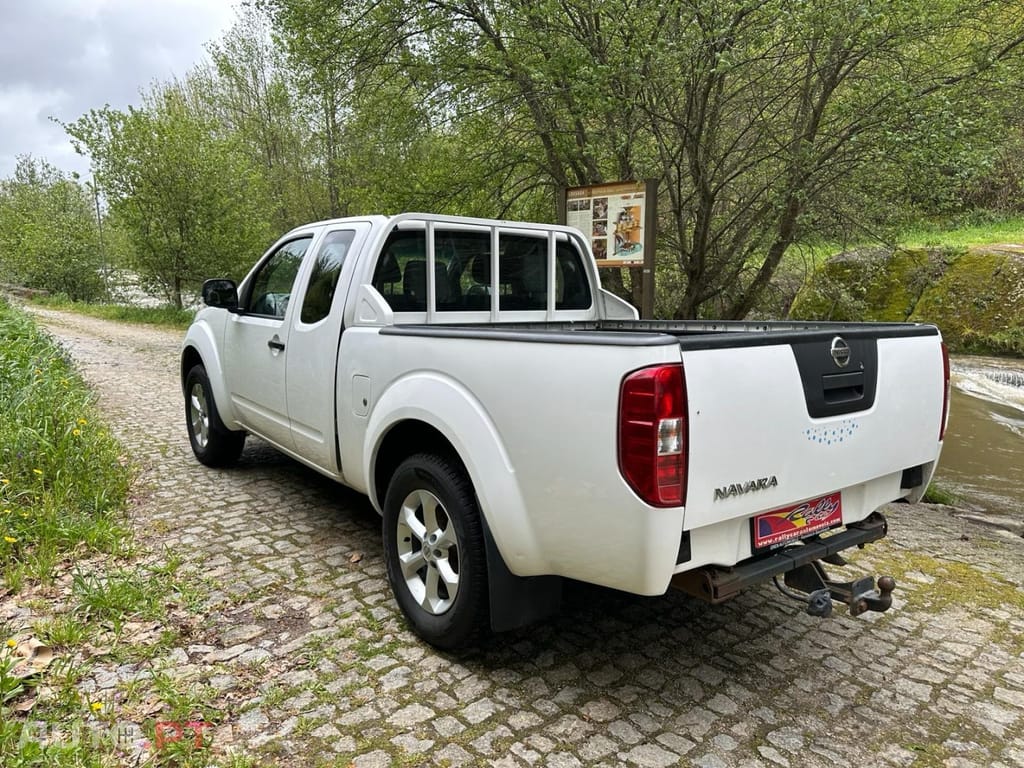 Nissan Navara 2.5 dCi CD LE 4WD