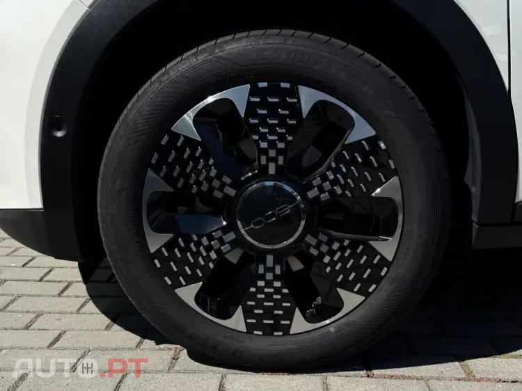 Fiat 600 1.2 Hybrid La Prima