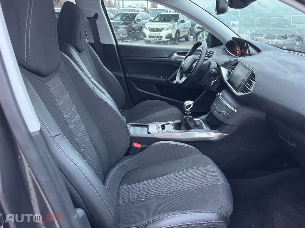 Peugeot 308 PureTech 110 Stop & Start Allure